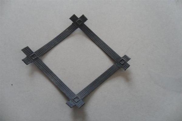 凸结点土工格栅的特点是什么？  第2张