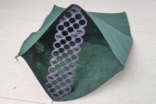 护坡工程会用到哪些土工材料？  第1张