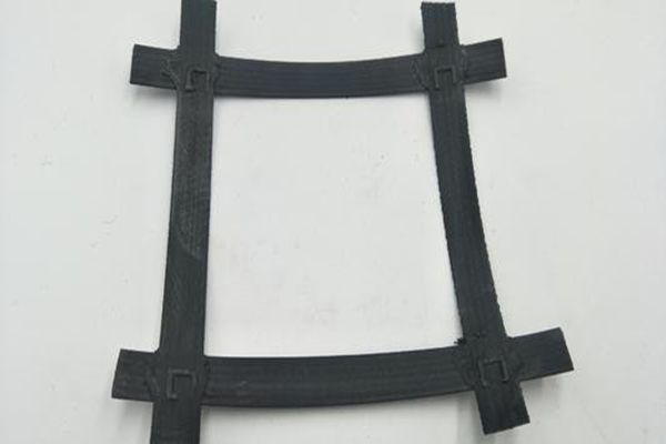 土工格栅加筋技术有哪些特点呢？  第3张