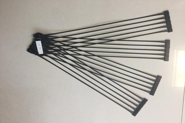 土工格栅一卷多少平方米：了解土工格栅卷材的面积测量方法  第1张