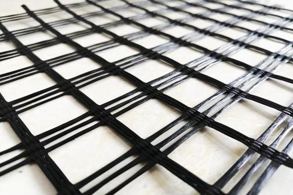 地理环境对土工格栅性能的影响及其研究现状 第3张