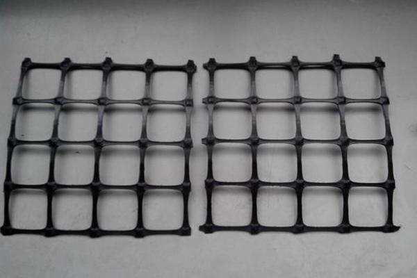 土工格栅的优点有哪些？为什么选用土工格栅？  第1张