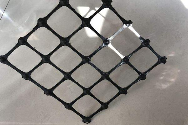 提升土工格栅品质，探讨双向升级为三向格栅技术  第2张