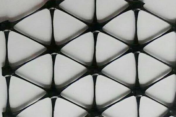 三向土工格栅的特点是什么？  第3张