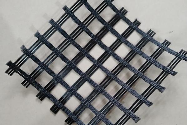 经编涤纶土工格栅施工指南  第1张