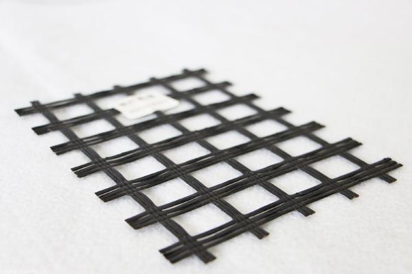 玻璃纤维土工格栅作用原理及其在工程中的应用