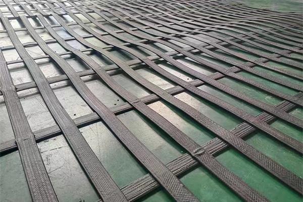 高韧性聚酯纱线集束土工格栅的应用领域 第3张