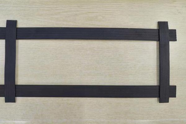 a型高韧性聚酯纱线集束土工格栅 第3张